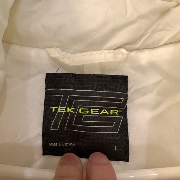 Tek Gear Women's Ivory Quilted Vest - Picture 2 of 4